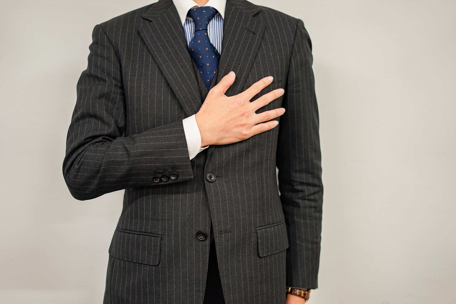 新卒の就職も相談 | 正社員の退職代行ならYELL!!